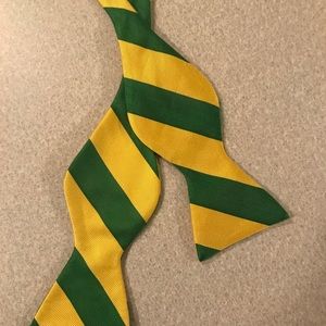 Men's Green and Gold Bow tie
